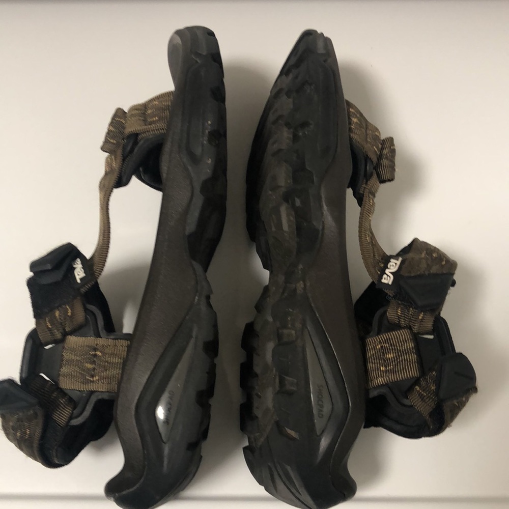 Teva brown sports sandals with Velcro fasteners unisex and very comfortable - Picture 3 of 11